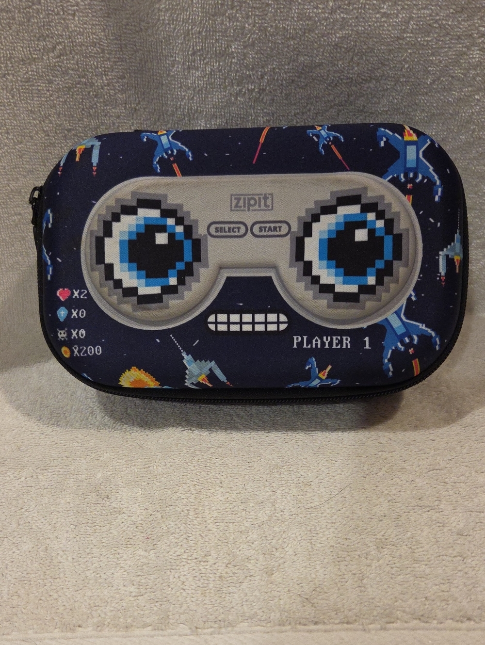 ZIP IT PENCIL CASE